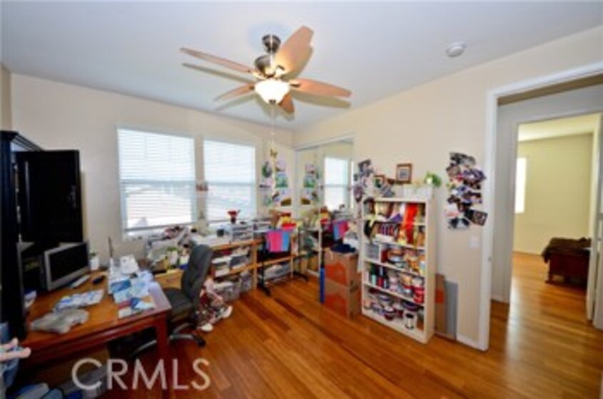 30889 Suzi Lane Photo