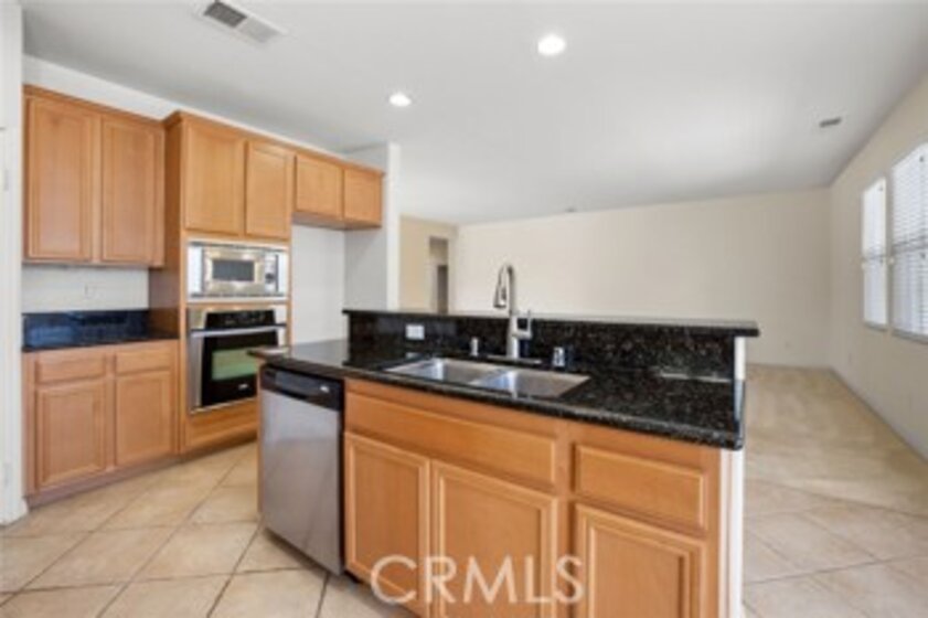 39216 Shree Road Photo